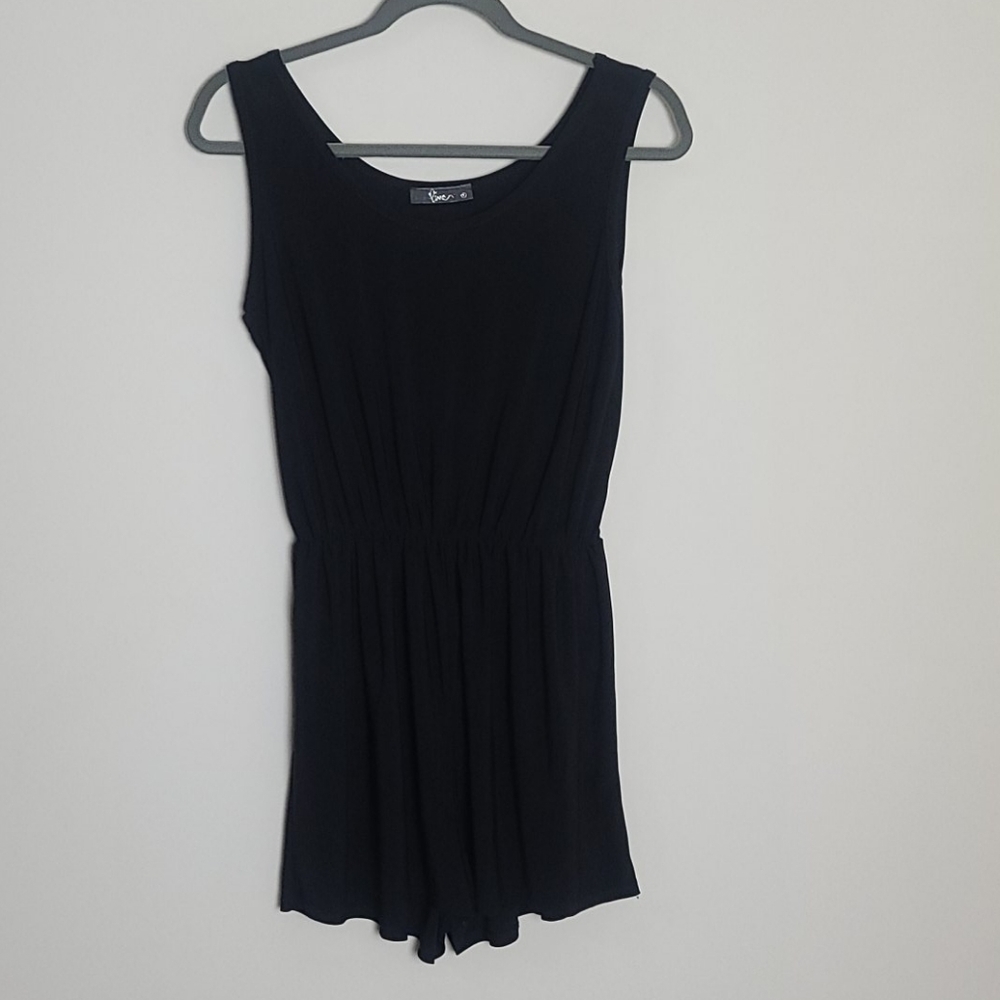 Pinc black shorts romper